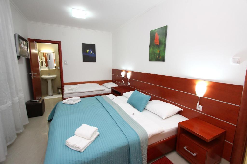 Guesthouse Villa Inn Subotica Zimmer foto