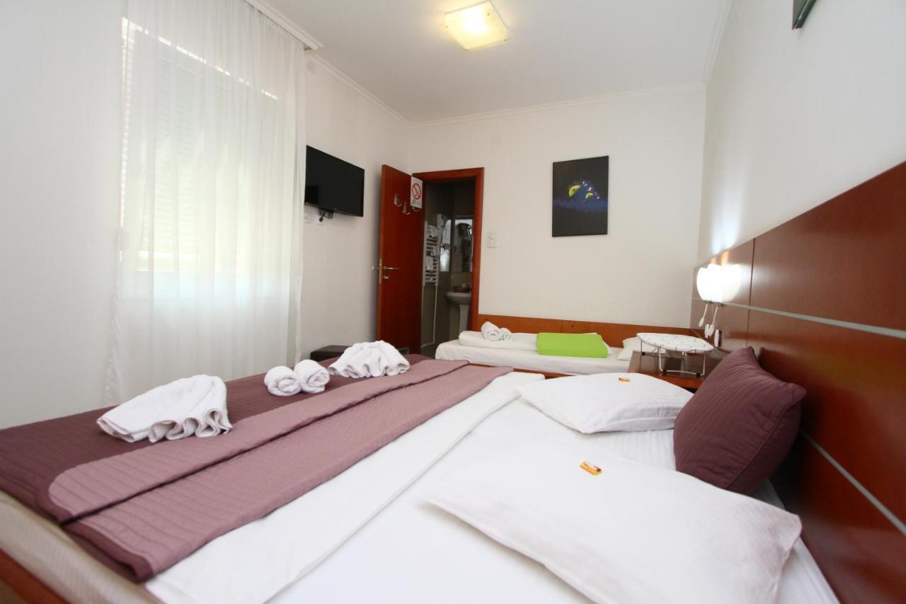Guesthouse Villa Inn Subotica Exterior foto